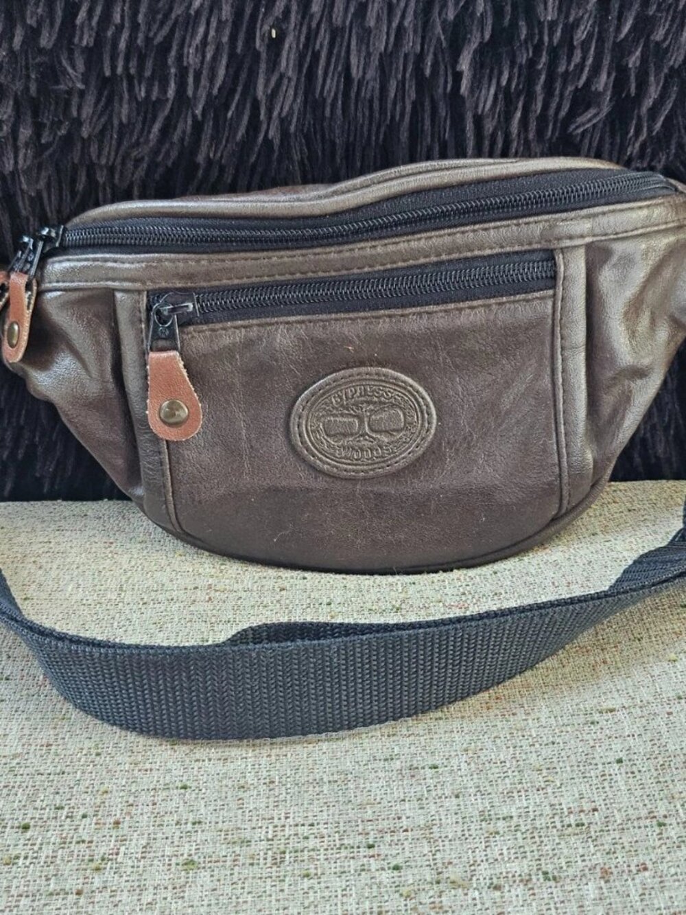 Cypress Wood Fanny Bag Waist Bag Brown Leather Travel Bag Zip Pockets Purse - Picture 2 of 14